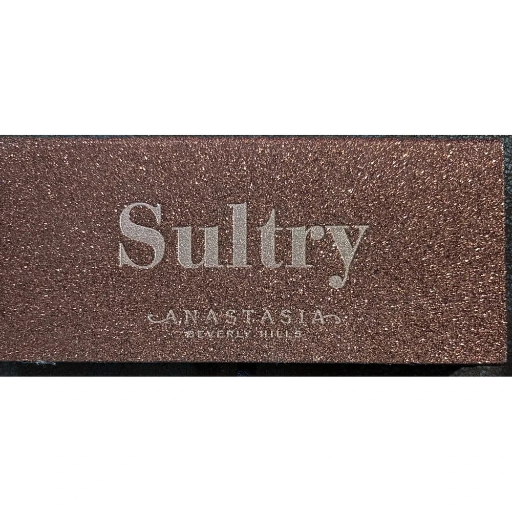 Anastasia Beverly Hills Sultry Palette with Double end brush new no Box